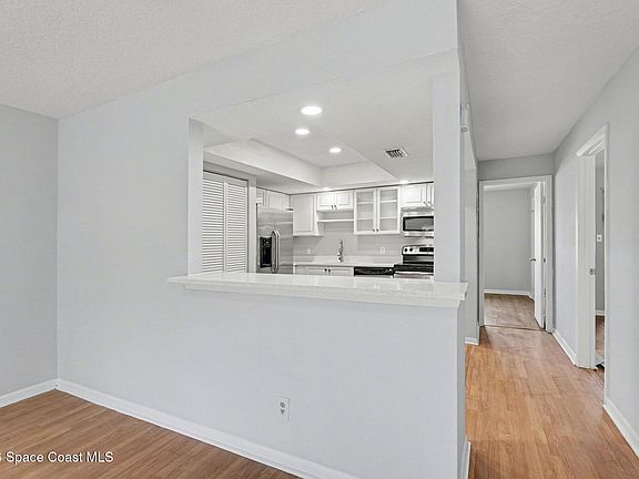 5th image of 1515 Huntington Ln APT 128