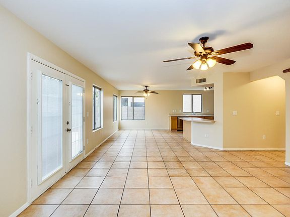 4th image of 9421 W Palmer Dr