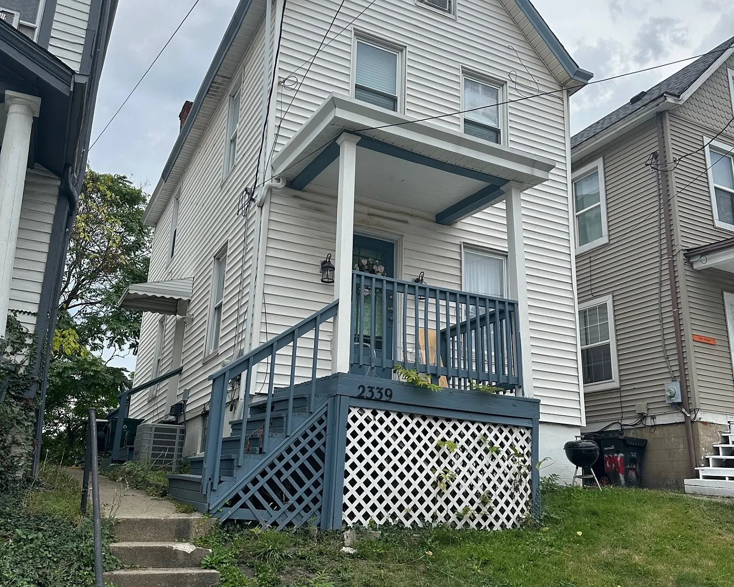 4 bed, 2000 sqft, $2,995 — Photo 1