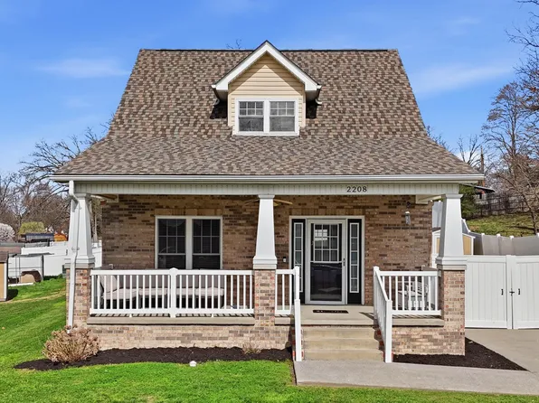 2208 Hiwassee Dr, Kingsport, TN 37664