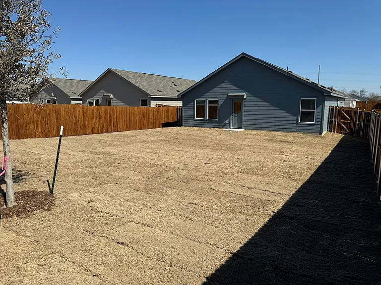 7909 Clements St — Photo 15