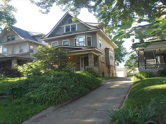 3rd image of 519 W 38th St