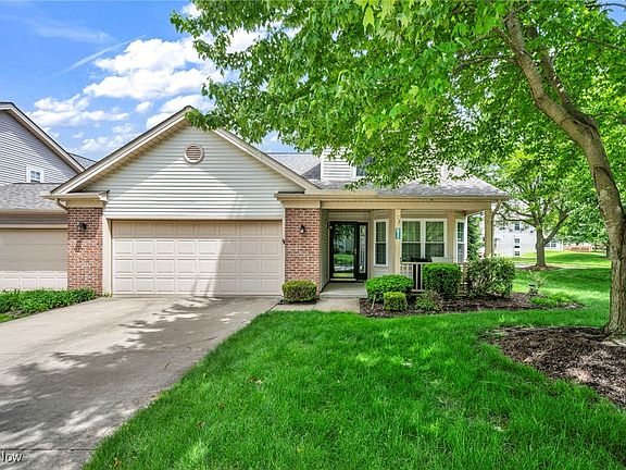 2nd image of 6811 Meadow Ln
