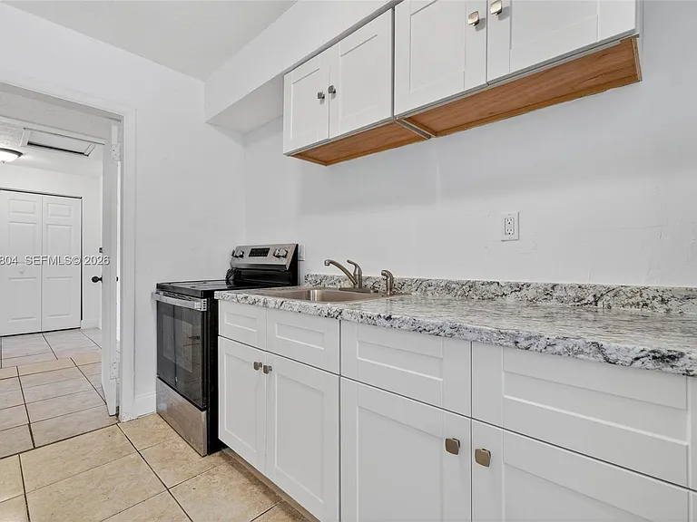 762 NE 131st St #762 — Photo 3