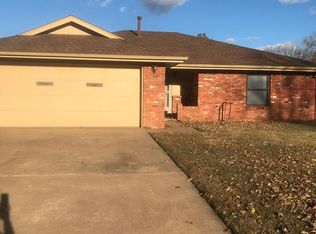 2513 Mt Vernon Rd, Enid, OK 73703