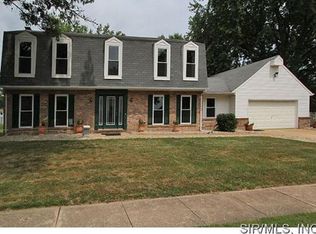 552 Windrift Dr, Belleville, IL 62221