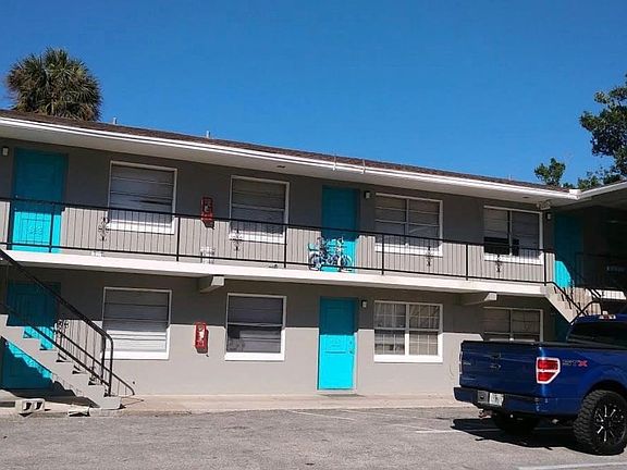 2nd image of 325 8th St APT 7