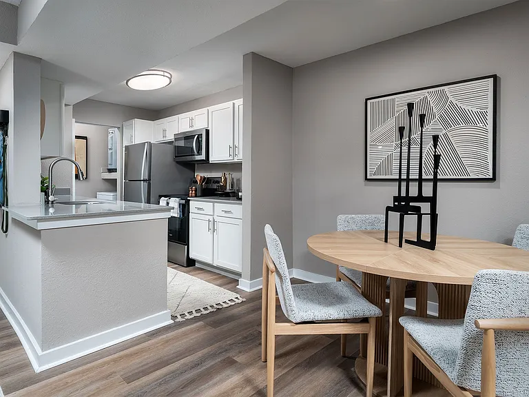 Hampton Farms Apartments — Photo 3