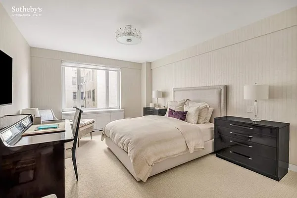 Sold by Sotheby's International Realty | media 8