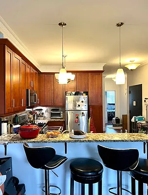 Rented by Corcoran | media 17