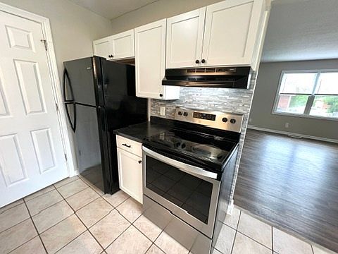 4th image of 705 Gordon Smith Blvd Unit 3-1-1