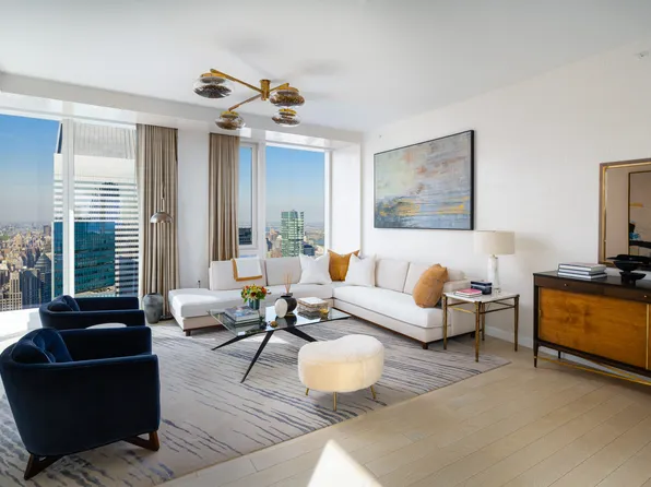 138 East 50th Street 61 image 3 of 26