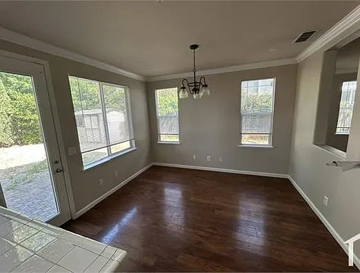 140 Wexford St — Photo 18