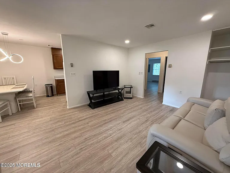 1178B Clydebank Ct — Photo 8