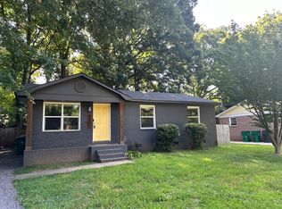 9800 Feldbank Dr, Charlotte, NC 28216