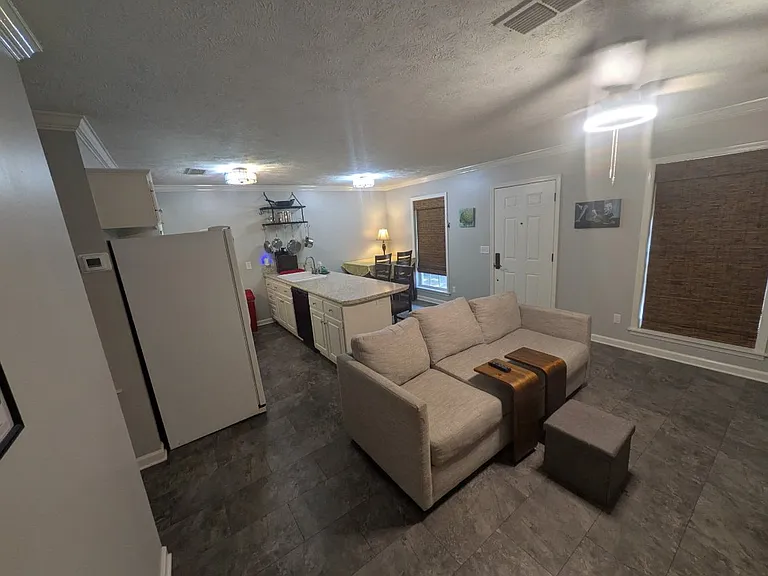 1064 N Montgomery St #A — Photo 6