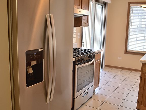 4th image of 2904 Heatherwood Dr #3