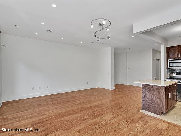 2nd image of 90 Bay Street Lndg APT 2K