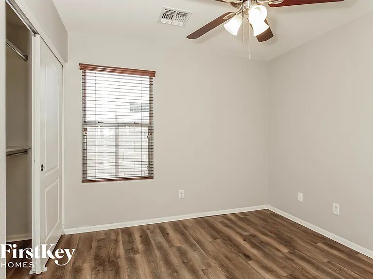 1222 W Jersey Way — Photo 12