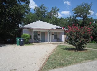 1203 Bolivar St, Denton, TX 76201