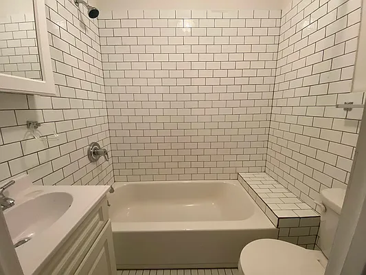 Rented by Coda Real Estate NYC | media 14