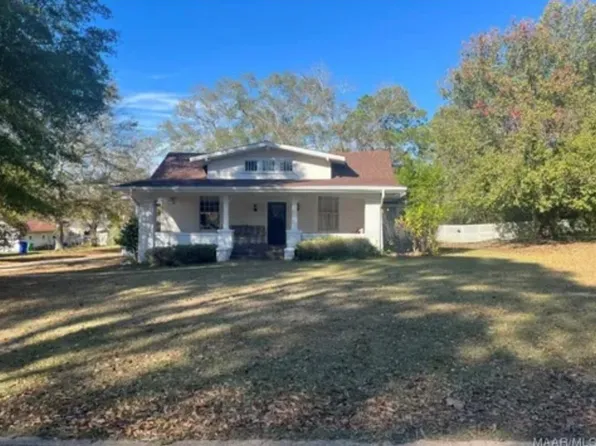 211 W Fairview St, Troy, AL 36081