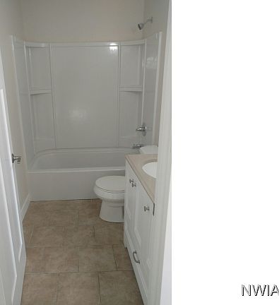 4th image of 1125 Pacquette Ave