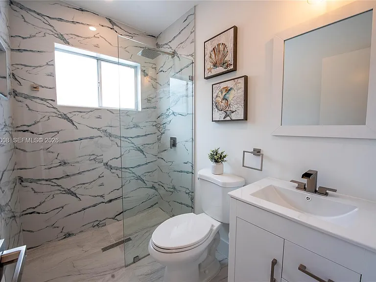 2721 SW 29th Ct — Photo 13