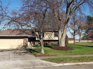 403 Rankin Dr, Englewood, OH
