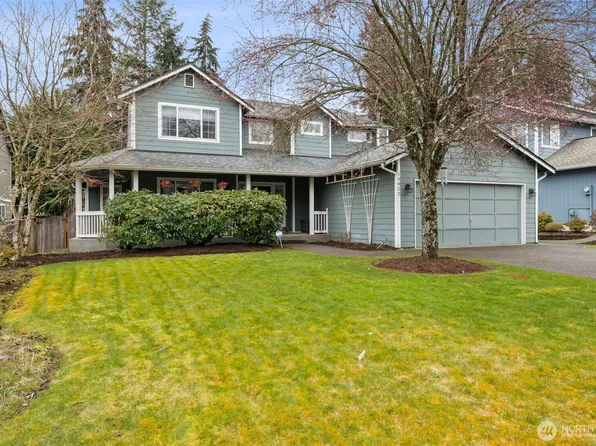 10822 211th Avenue Ct E, Bonney Lake, WA 98391