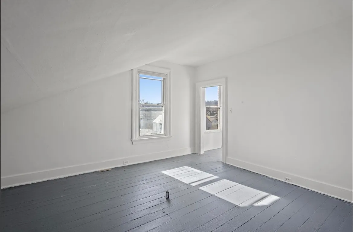1817 Garrard St - unit 3 — Photo 3