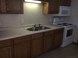 1931 Locke Ave, Waterloo, IA 50702