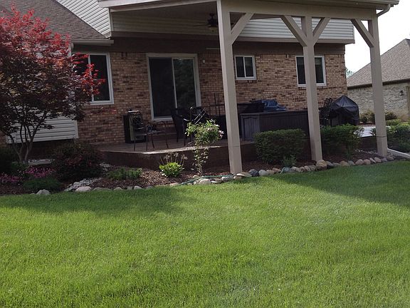 2nd image of 70658 Hillside Ct
