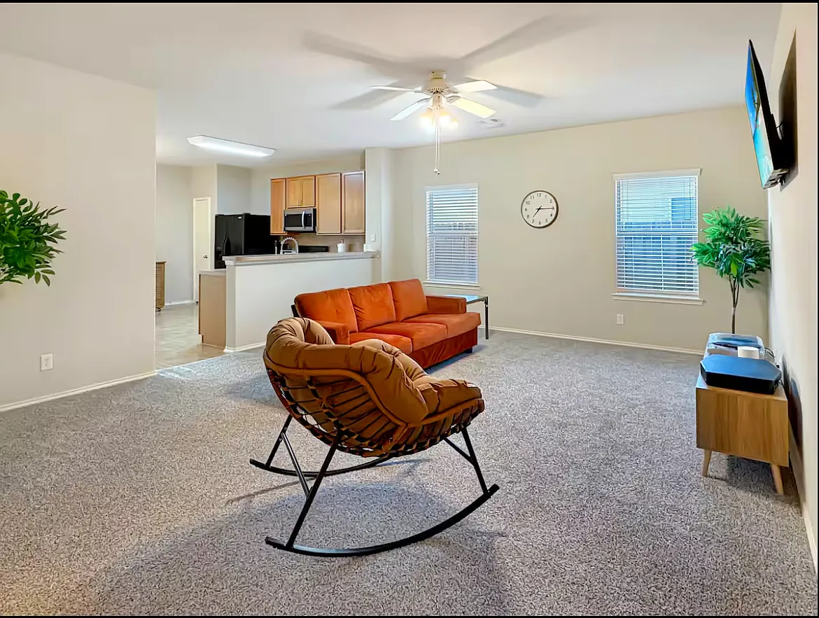15042 Silhouette Ridge Dr — Photo 4