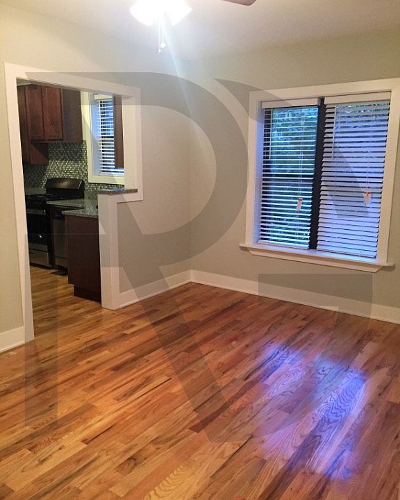 1st image of 1133 Oak Ave #1137E2