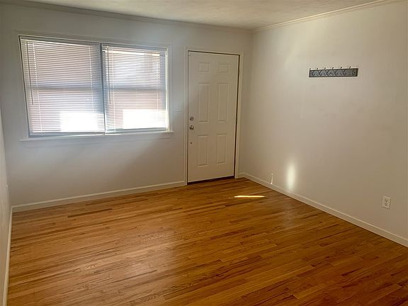 4th image of 431 NW 54th St
