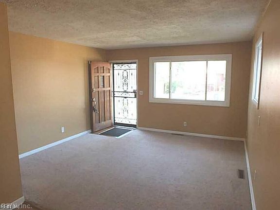 2nd image of 703 Warfield Dr
