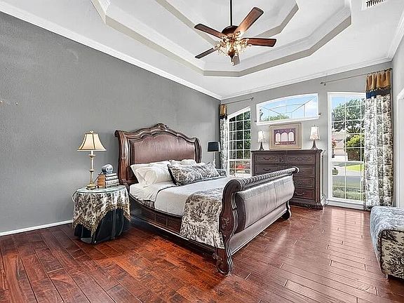 5th image of 5412 Lexington Pl