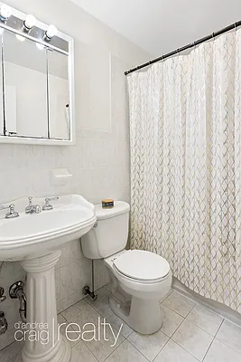 Rented by D'Andrea Craig Realty | media 3