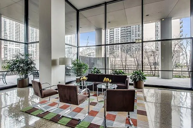 360 E Randolph St #1406 — Photo 18
