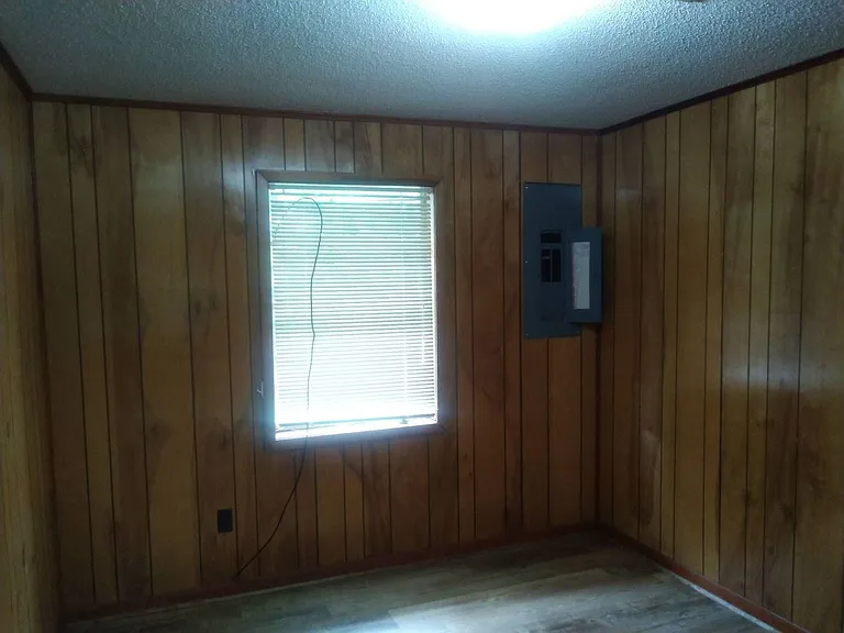 1261 Mitchell Harper Rd — Photo 6