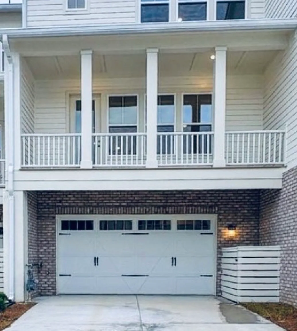 4 bed, 3.5 bath, 2451 sqft, $6,500 — Photo 3