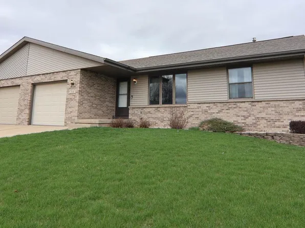 204 Winesap Court, Janesville, WI 53548
