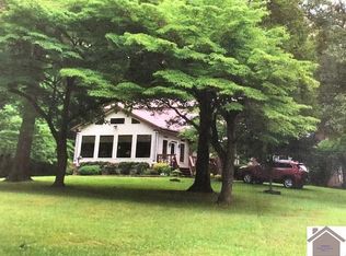 450 Humphries Rd, Cadiz, KY 42211