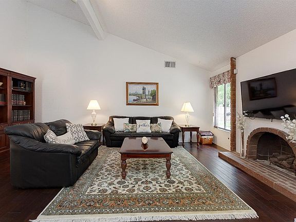 5th image of 3267 Kirkham Dr