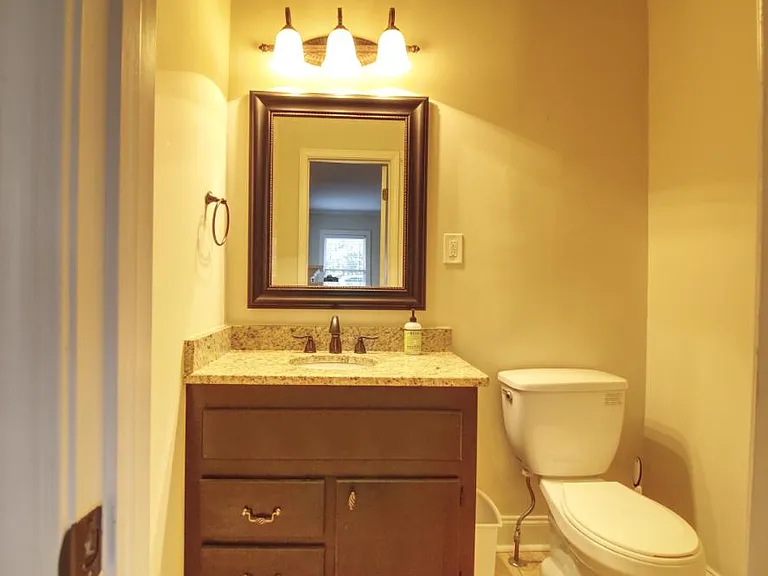 2220 Lenox Rd NE — Photo 6