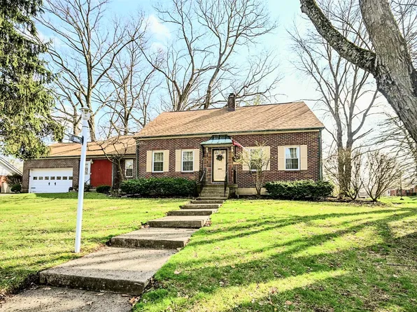 407 N Broadmoor Blvd, Springfield, OH 45504