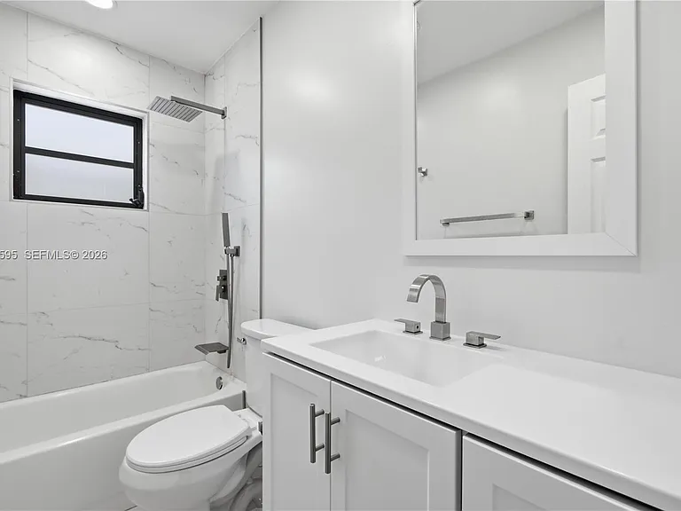 4250 W 10th Ave — Photo 15