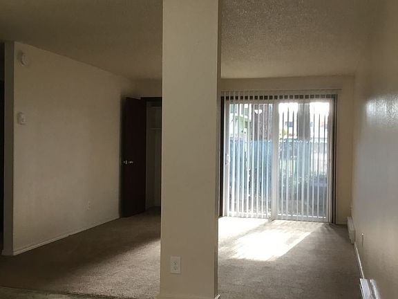 2nd image of 720 SE 187th Ave #107