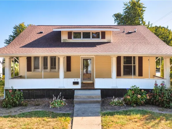 415 W Blackwood St, Sullivan, IL 61951